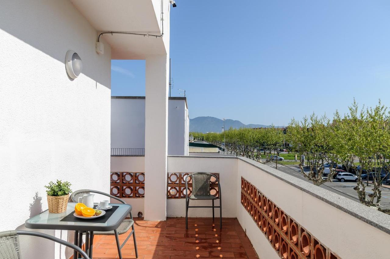 Empuriabrava Apartaments - Nº7 Екстер'єр фото
